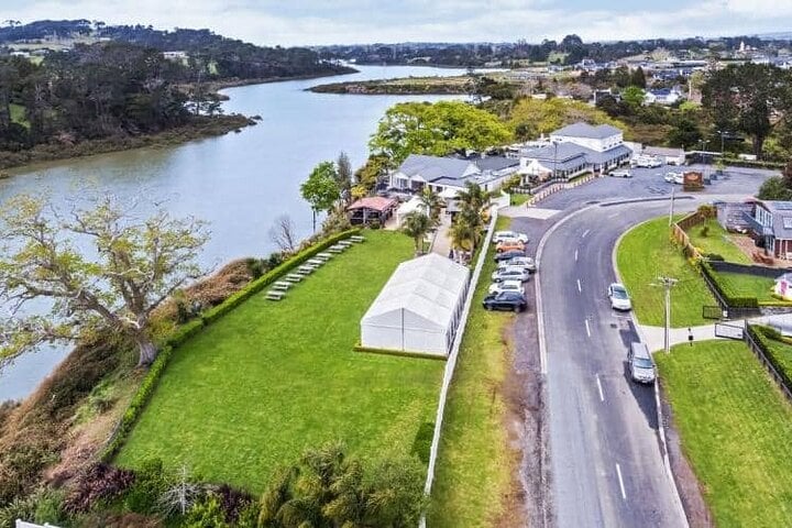 Private Riverhead Tavern Kayak Tour in Auckland, photo 3
