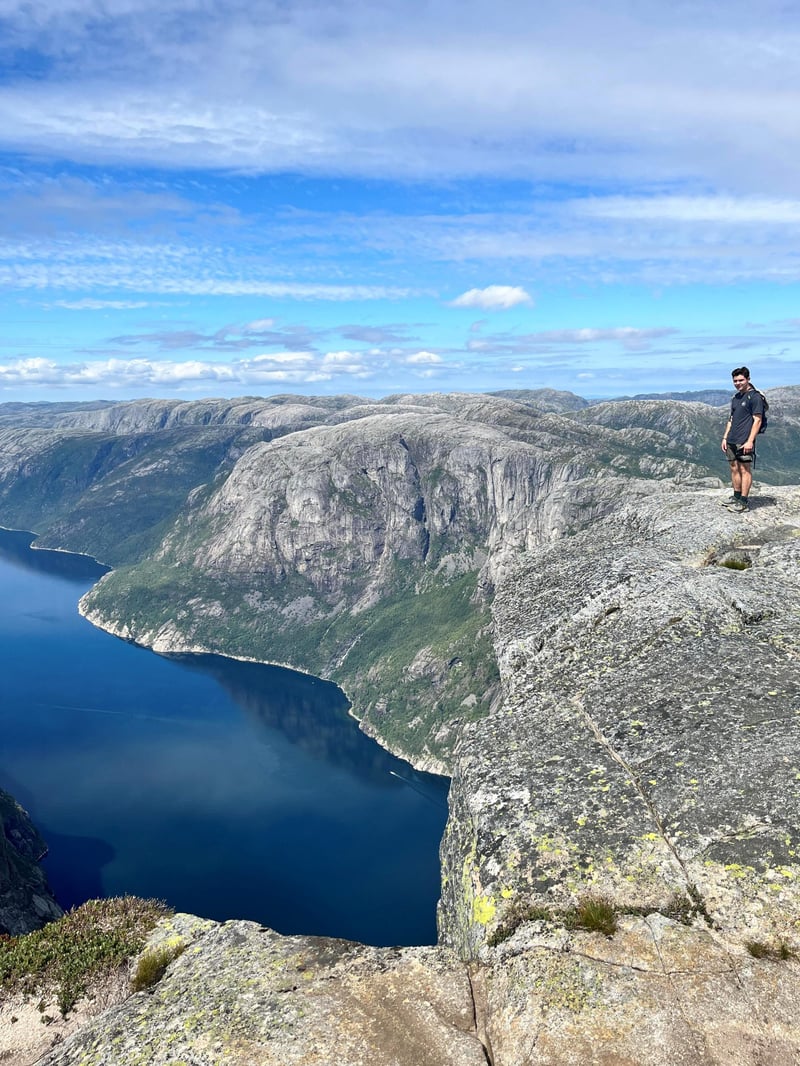 Kjerag Hike in Lysefjord from Stavanger, photo 5