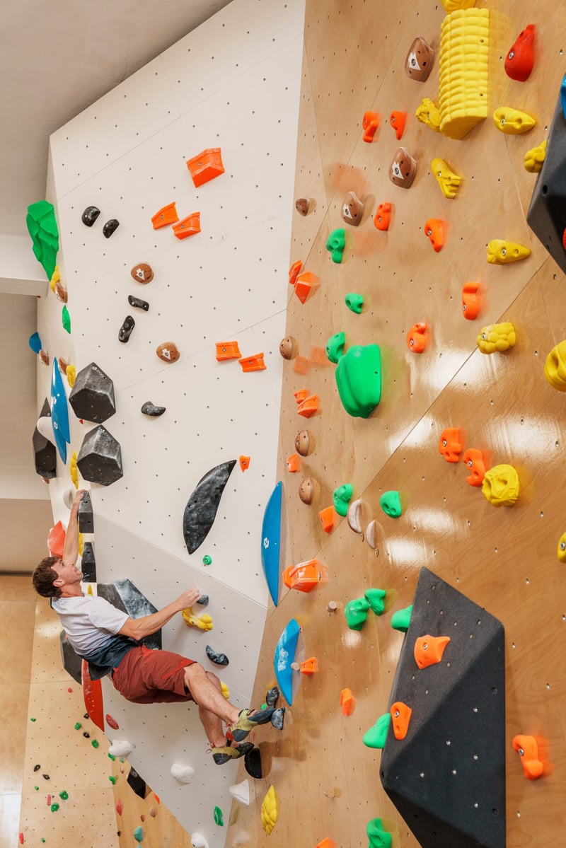 Intro to Bouldering in Elche, photo 2
