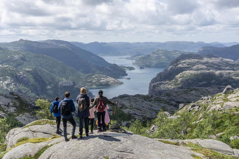 Preikestolen Hidden Trail and Canoe in Lysefjord, photo 3