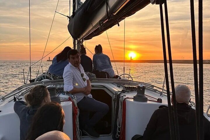 Sunset Sailboat Cruise with Wine Tasting in Porto, photo 3