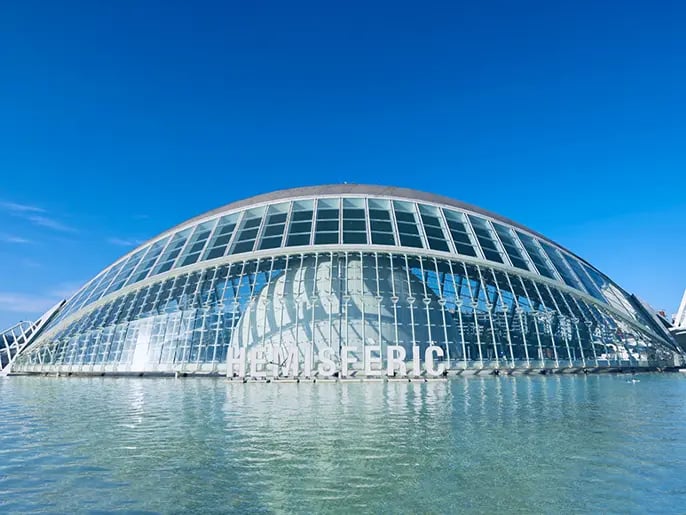 Guided City Highlights Bike Tour in Valencia, photo 5