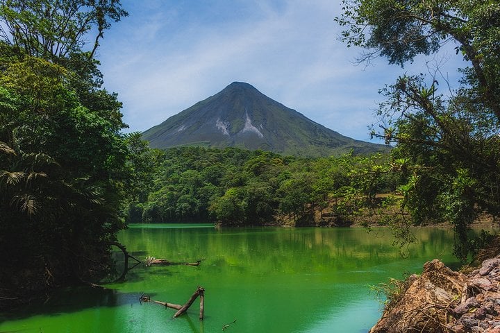 Arenal Volcano Hike and Hot Springs River in La Fortuna, photo 2