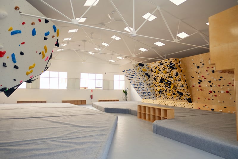 Intro to Bouldering in Elche, photo 3