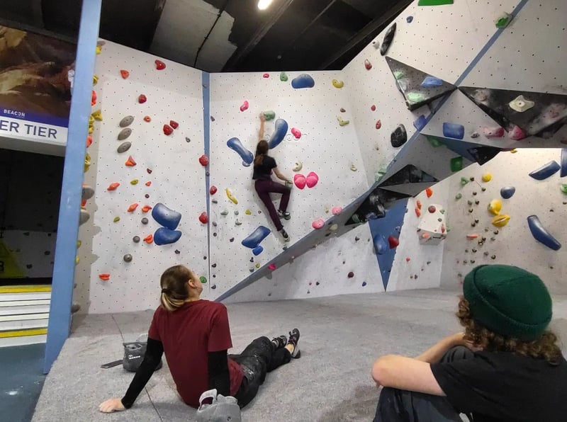 Developmental Coaching Bouldering Session in North Wales, photo 4
