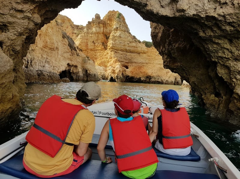 Coastal Boat Tour to Ponta da Piedade Caves and Beaches gallery 2