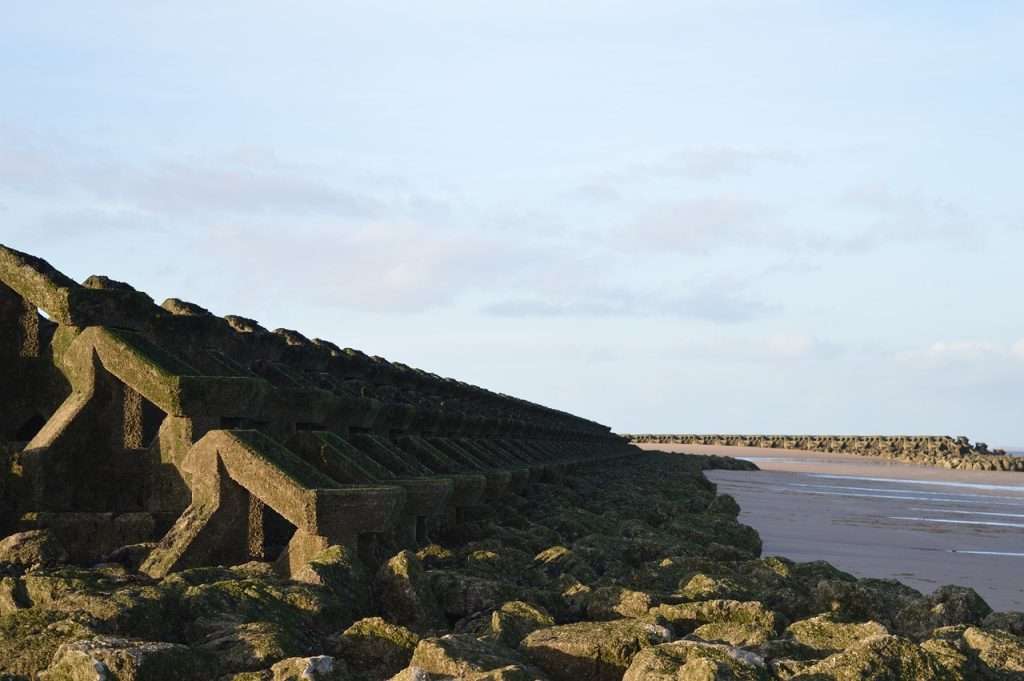 Kitesurfing in Merseyside