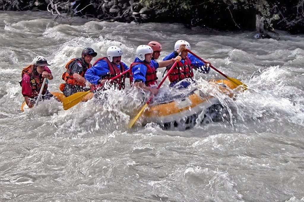 white water rafting can improve leadership skills