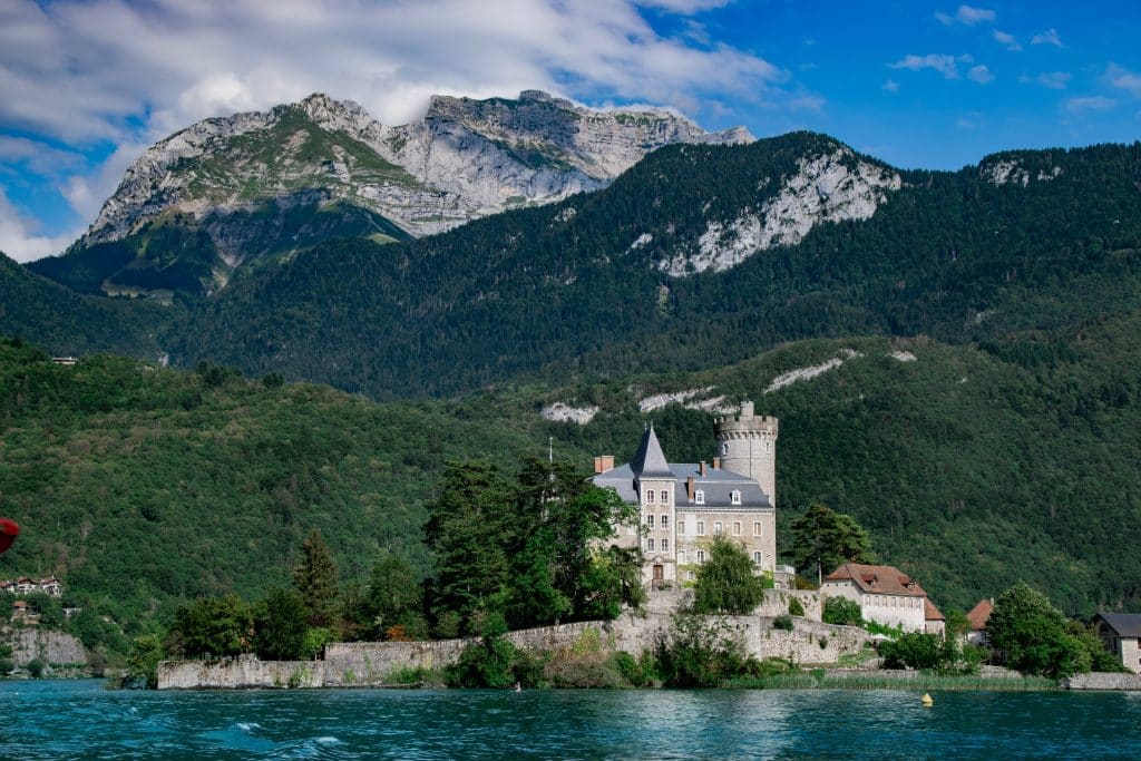 Paragliding in Annecy, France