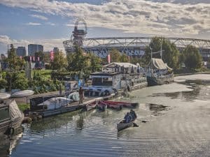 Spotlight on Urban Adventure: The Moo Canoes Experience - adventuro