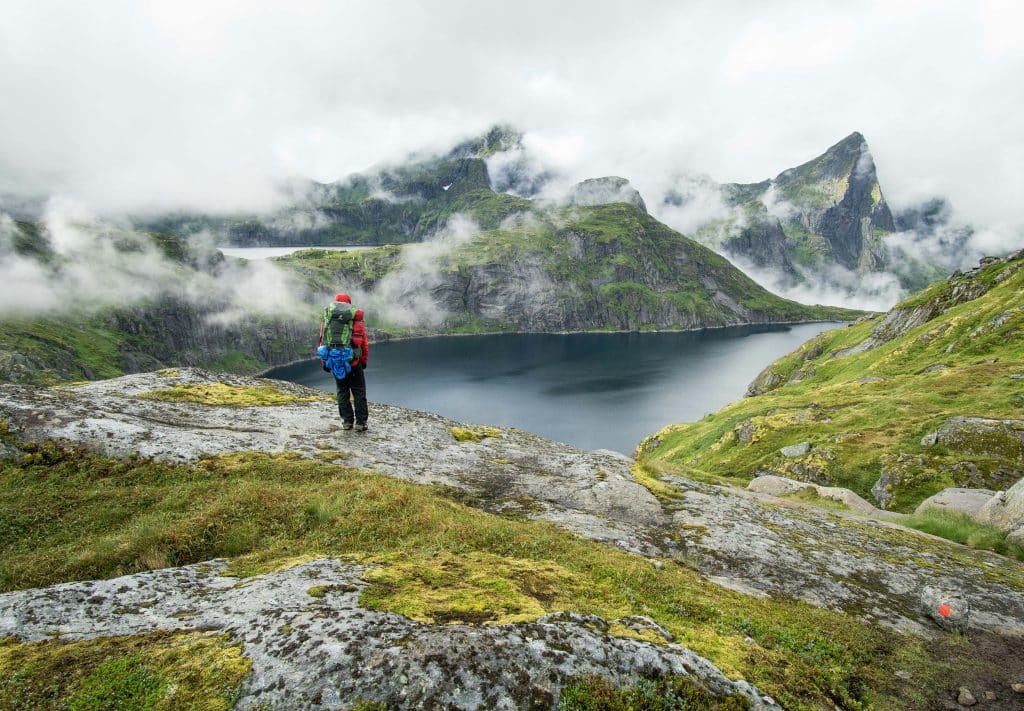10 Best Apps for Adventure Sports Enthusiasts - adventuro