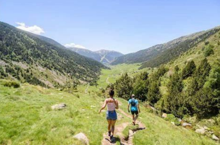 5-Day Andorra le Vella Pyrenean Mountain Trek, photo 4