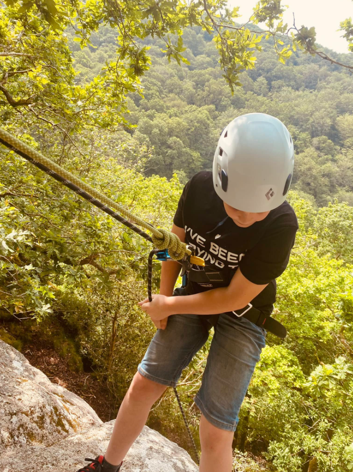 Guided Abseiling Session in Dartmoor, photo 4