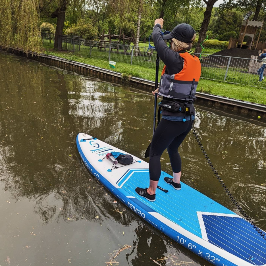 1-2-1 Paddleboard Coaching in Berkhamsted, photo 4