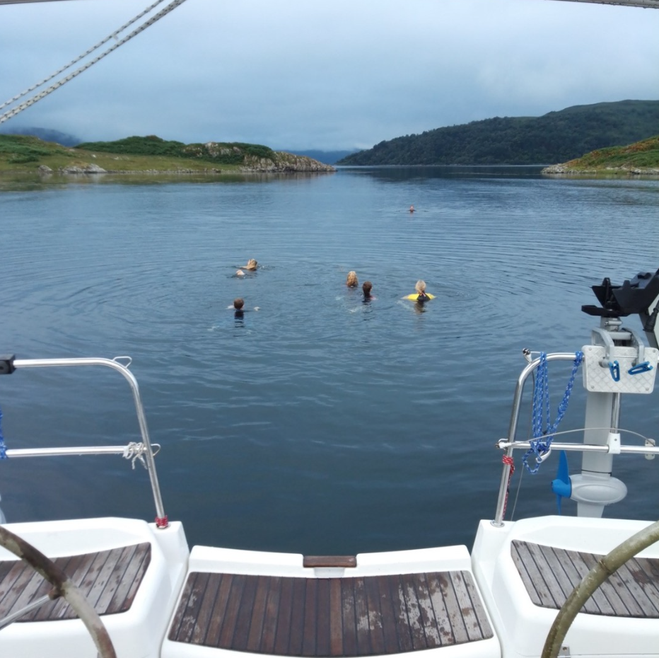 2nd-8th May 6-Night Puffin spotting Sailing Trip in Mull, Iona, Staffa gallery 7