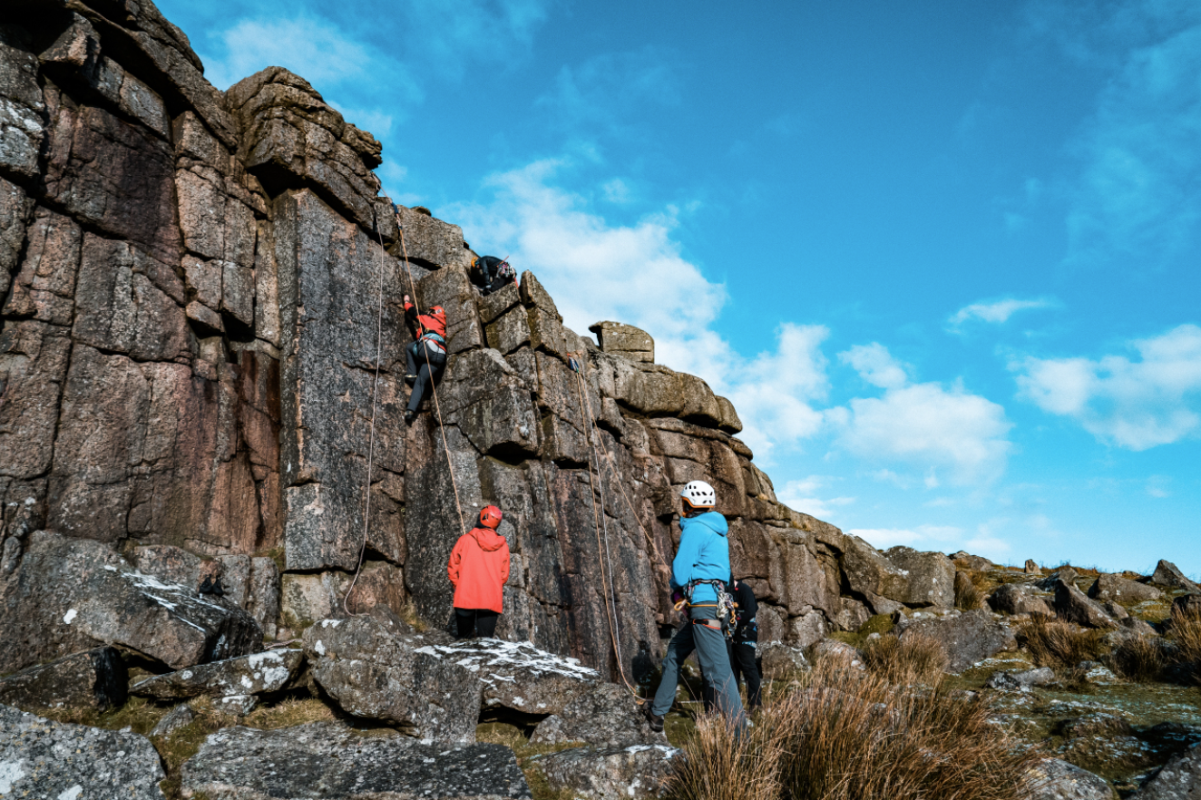 Learn to Lead Trad Rock Climbing Course in the South West gallery 3