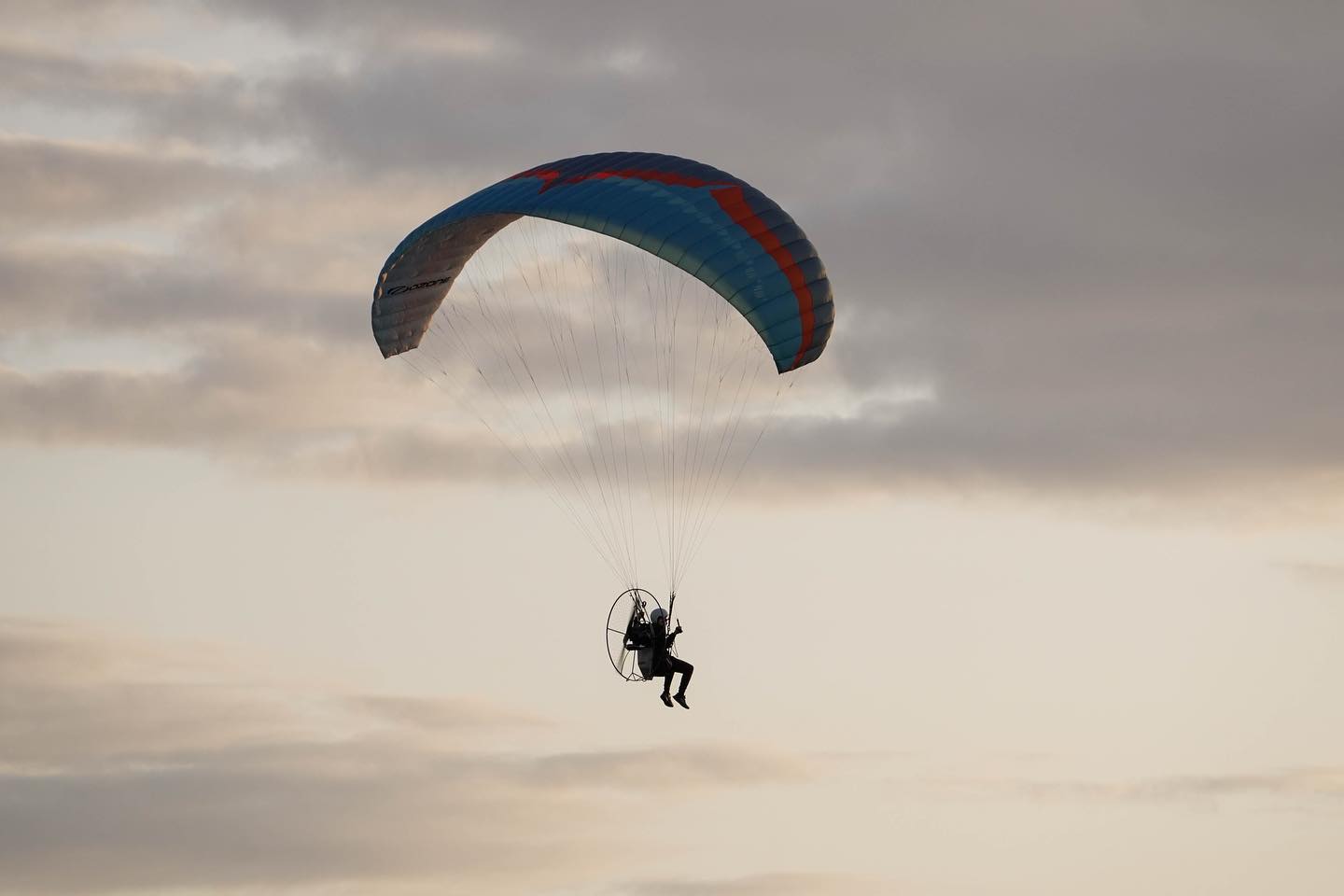 6-Day Beginner Paramotor Course – UK gallery 10