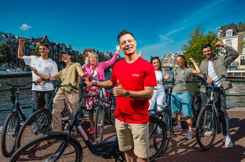 Private Guided Bike Tour in Amsterdam gallery 6