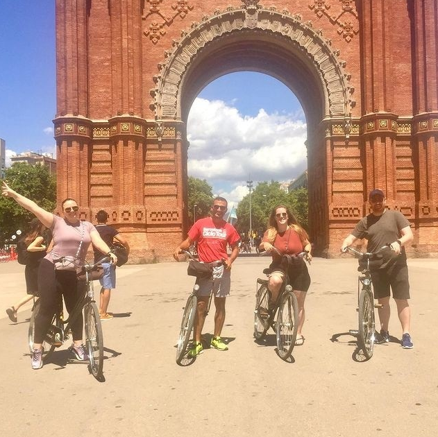 Barcelona Highlights – Guided Bike Tour gallery 3