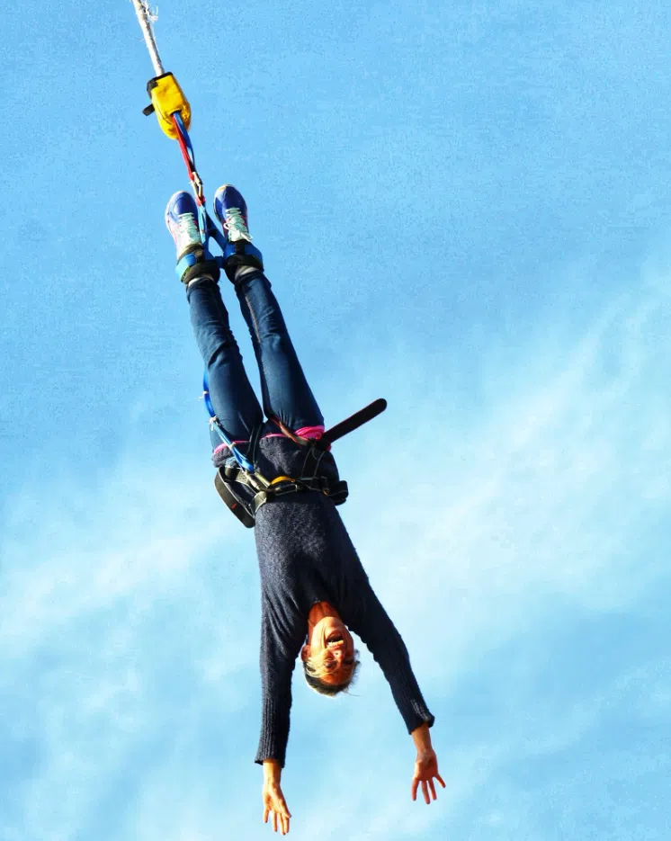 300ft Bungee Jump in Manchester Tatton Park gallery 3