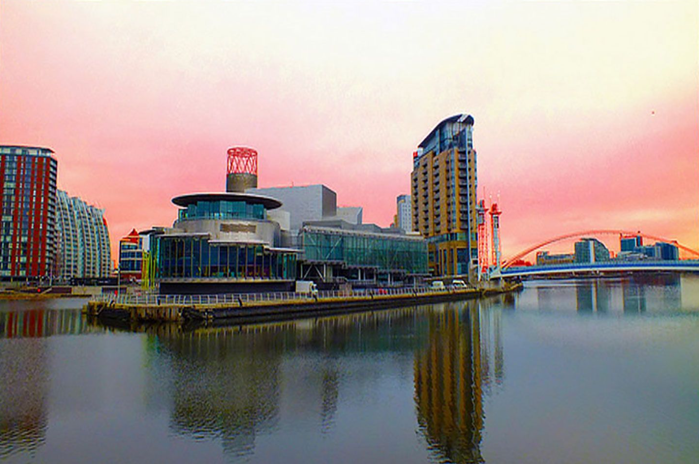 160ft Bungee Jump in Manchester Salford Quays, photo 4