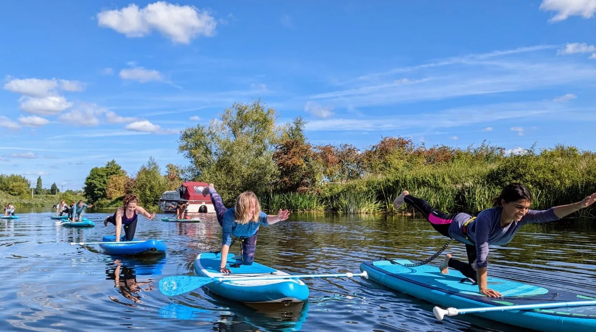 SUP Yoga on the River Avon in Worcestershire, photo 5