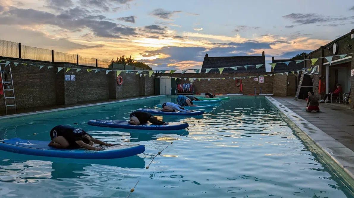 SUP Yoga at The Chippy Lido in the Cotswolds, photo 2
