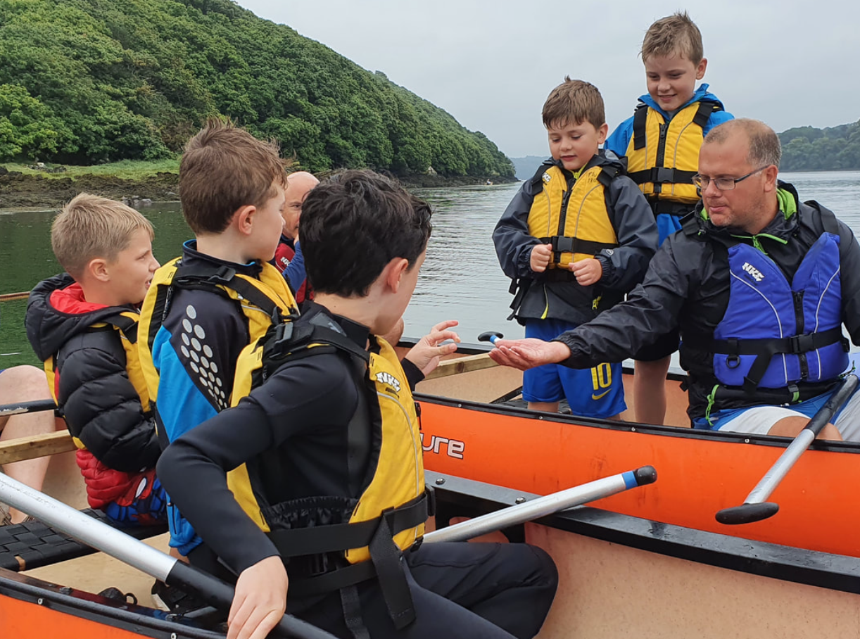 Pub Paddle Canoe Tour from Pembroke Dock to Cresswell Quay, photo 5