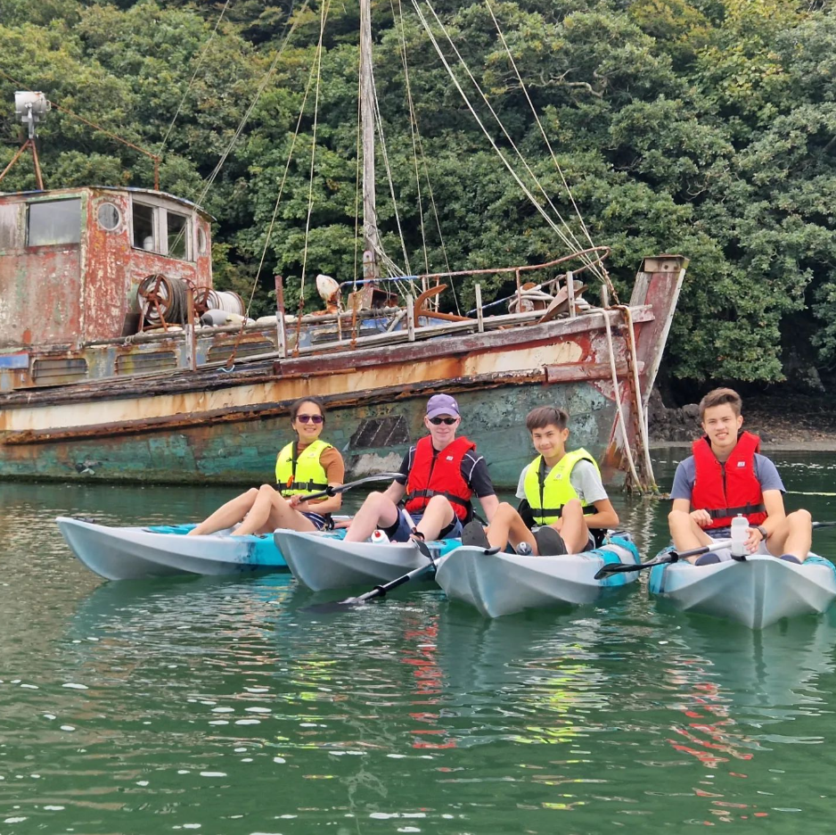 Sit on Top Kayak Hire at Milford Beach gallery 4
