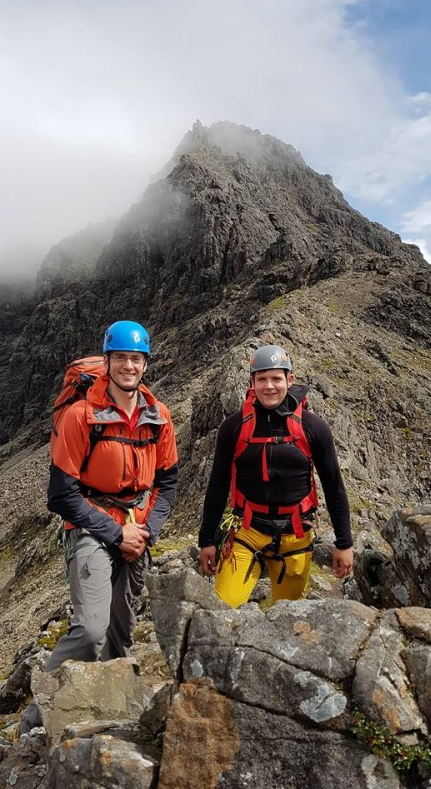 4 Day Black Cuillin Ridge Mountaineering on the Isle of Skye gallery 4