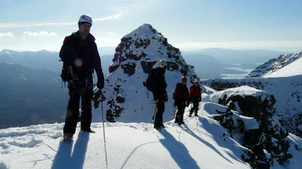 5 Day Winter Mountaineering Grade I/II in the Torridon Mountains gallery 9