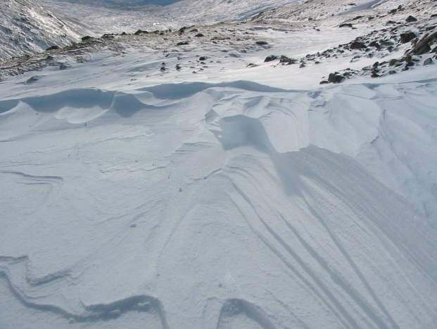 Cairngorm Plateau Snowhole Mountaineering Weekend gallery 4