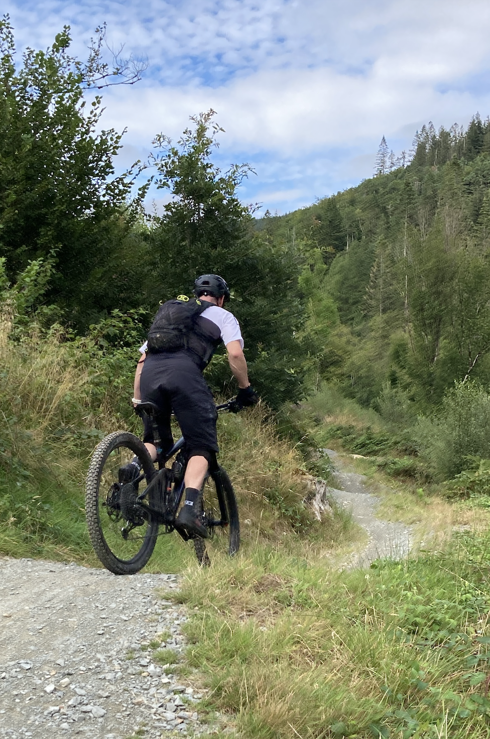 Private Guided Mountain Bike Ride in the Peak District gallery 7