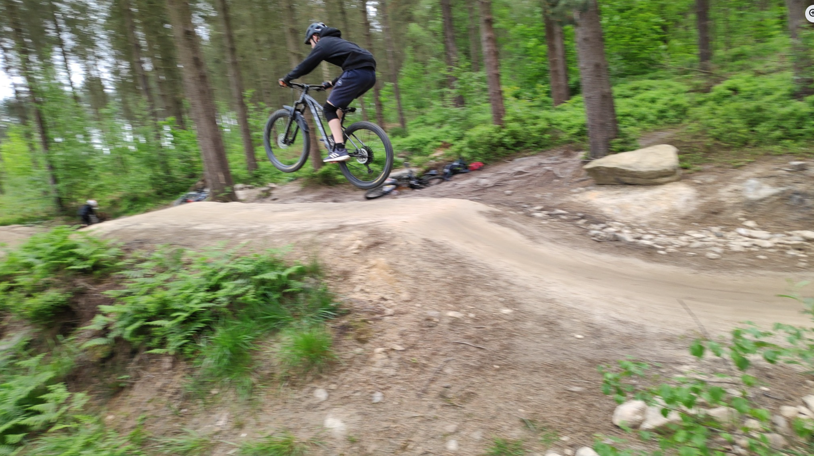 Jumping & Flow MTB Coaching Session – Sheffield & the Peak District gallery 5