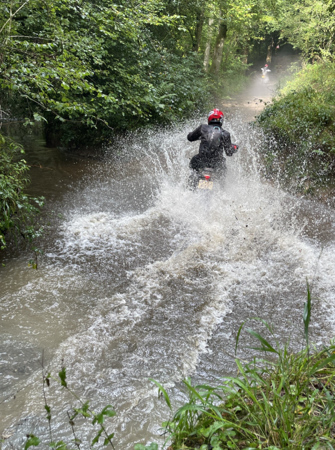 Hindhead Explorer: Full-Day Intermediate Trail Ride through Surrey gallery 5