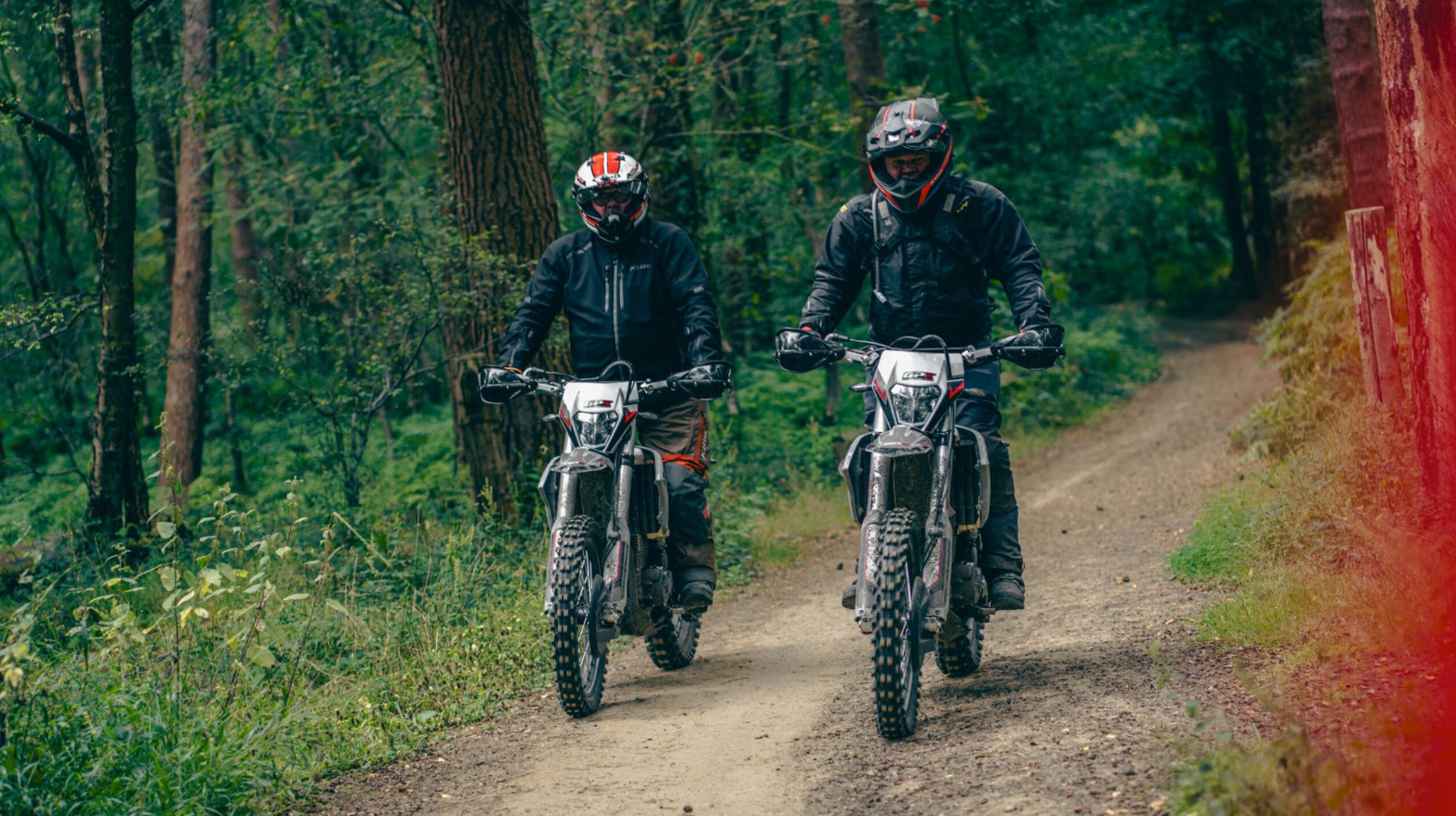 Dorking Discovery: Beginner-Friendly Trail Ride with Guided Support gallery 10