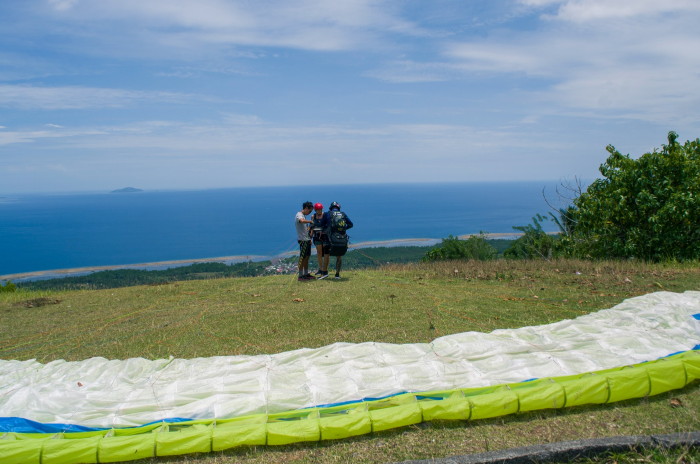 Tandem Paragliding in North Sulawesi, Indonesia gallery 4
