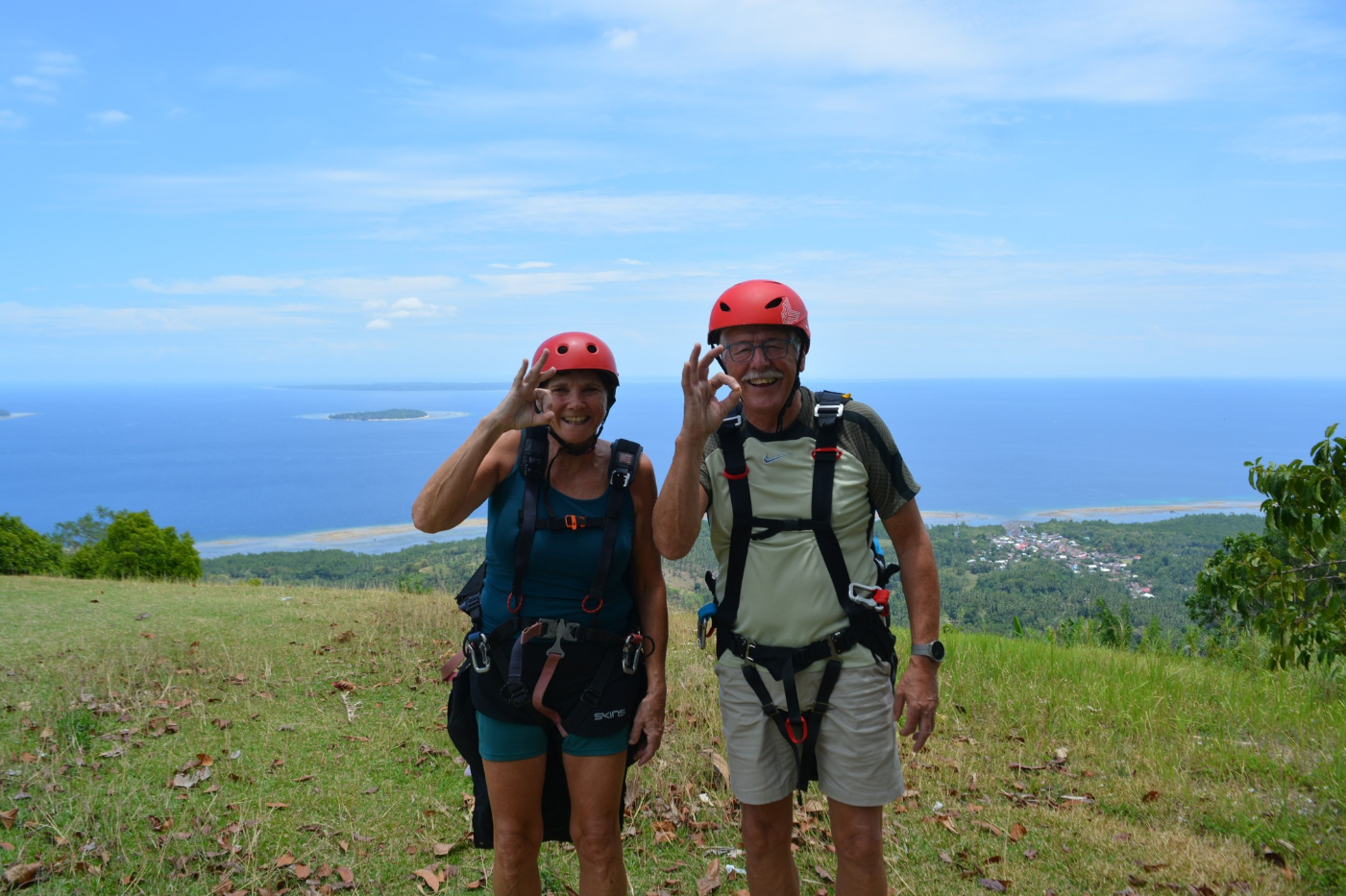 Tandem Paragliding in North Sulawesi, Indonesia, photo 4