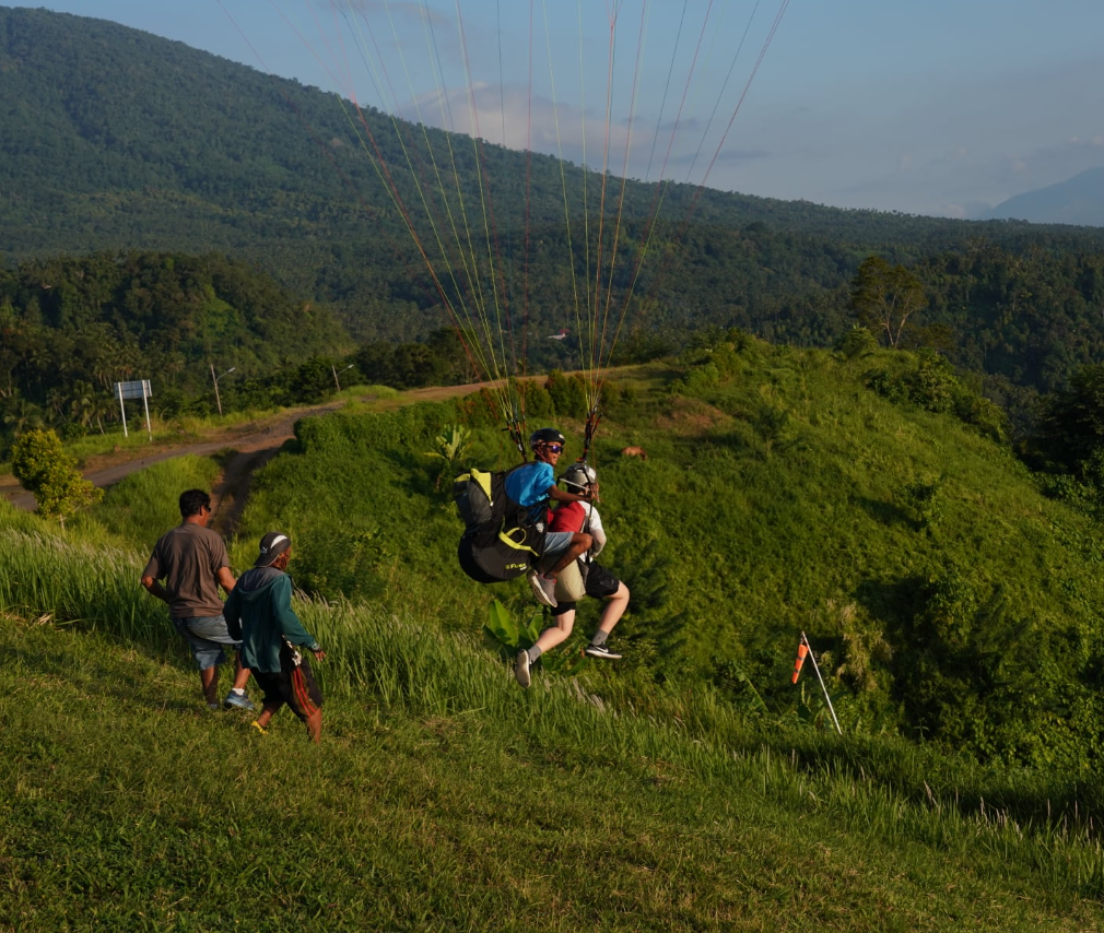 Tandem Paragliding in North Sulawesi, Indonesia gallery 7