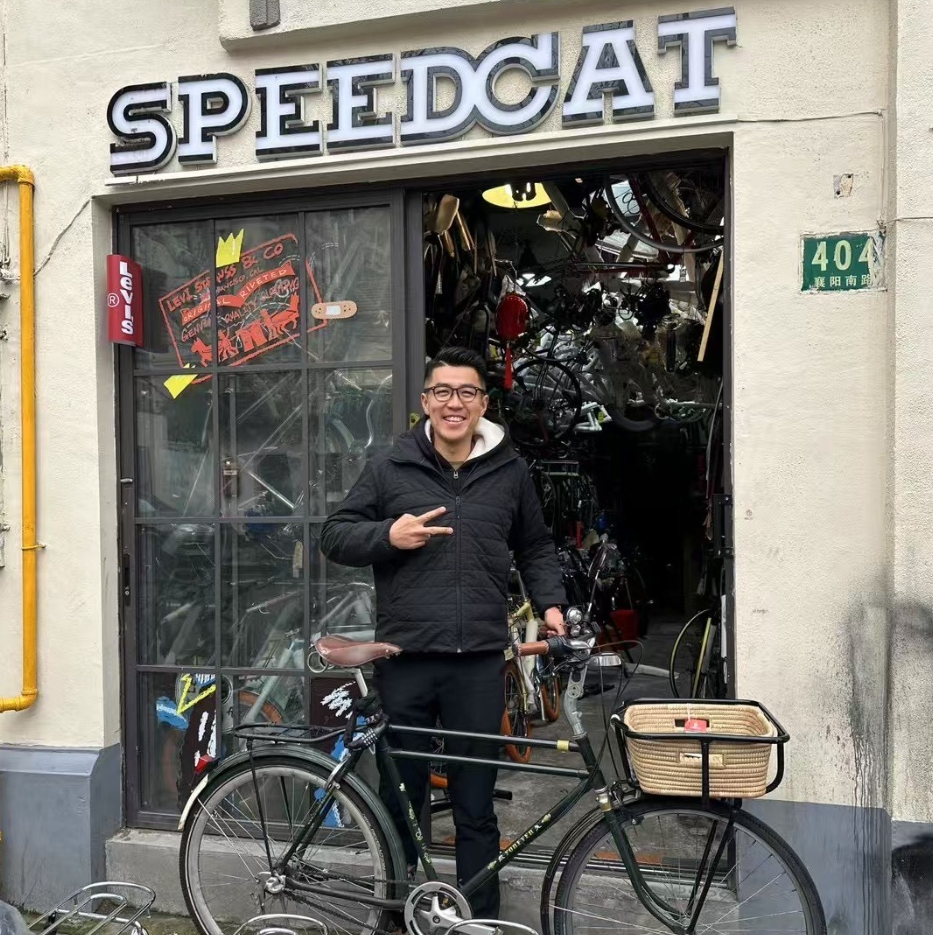 Glasgow City Classic Guided Bike and E-Bike Tour gallery 4