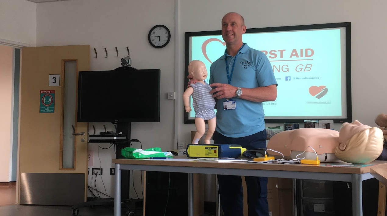 Emergency First Aid at Work Course, Nationwide gallery 2