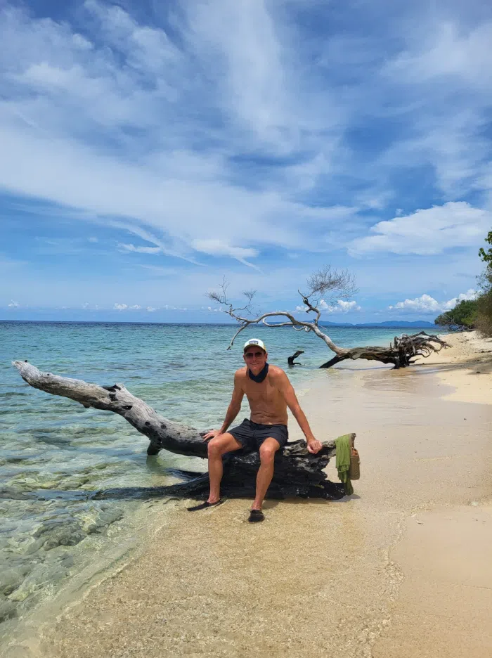 11-Day Desert Island Survival Adventure in the Maldives gallery 2