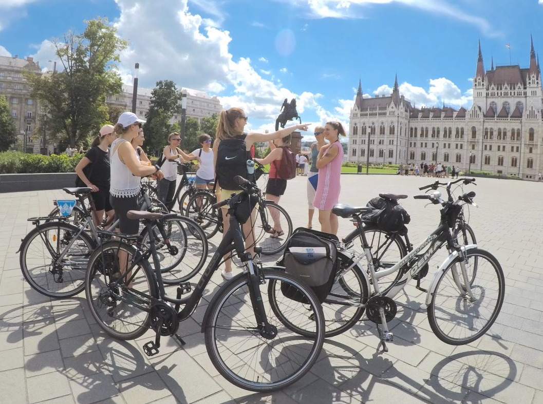 Budapest Highlights Bike or E-Bike Tour gallery 5