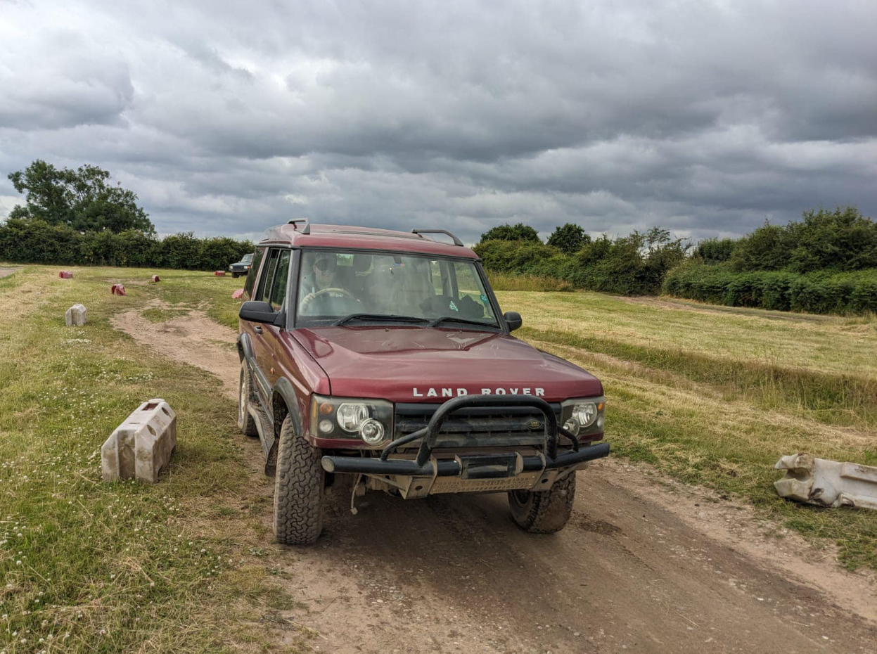 Group 4×4 Off Road Driving Experience in Nottingham gallery 10