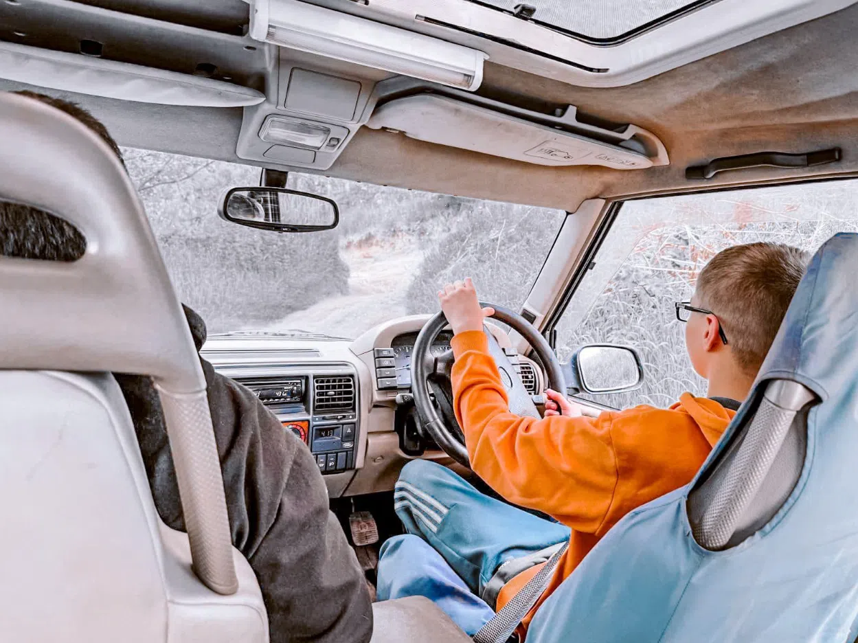 Junior 4×4 Off Road Driving Experience in Nottingham, photo 2
