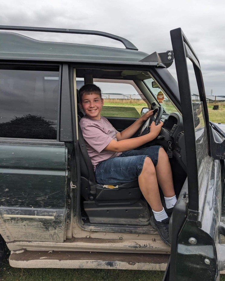 Junior 4×4 Off Road Driving Experience in Nottingham gallery 7