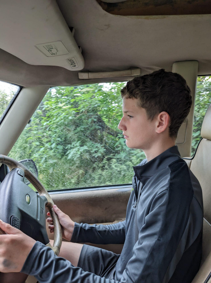 Junior 4×4 Off Road Driving Experience in Nottingham gallery 3