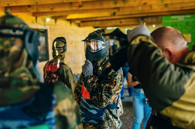 Fully-Loaded Paintball Session in Tunbridge Wells, Kent, photo 3