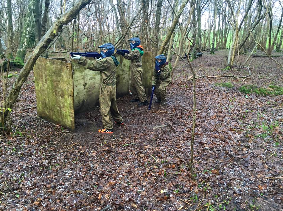 Kids Splatmaster Paintball Session in Henfield – Ages 8-10, photo 4
