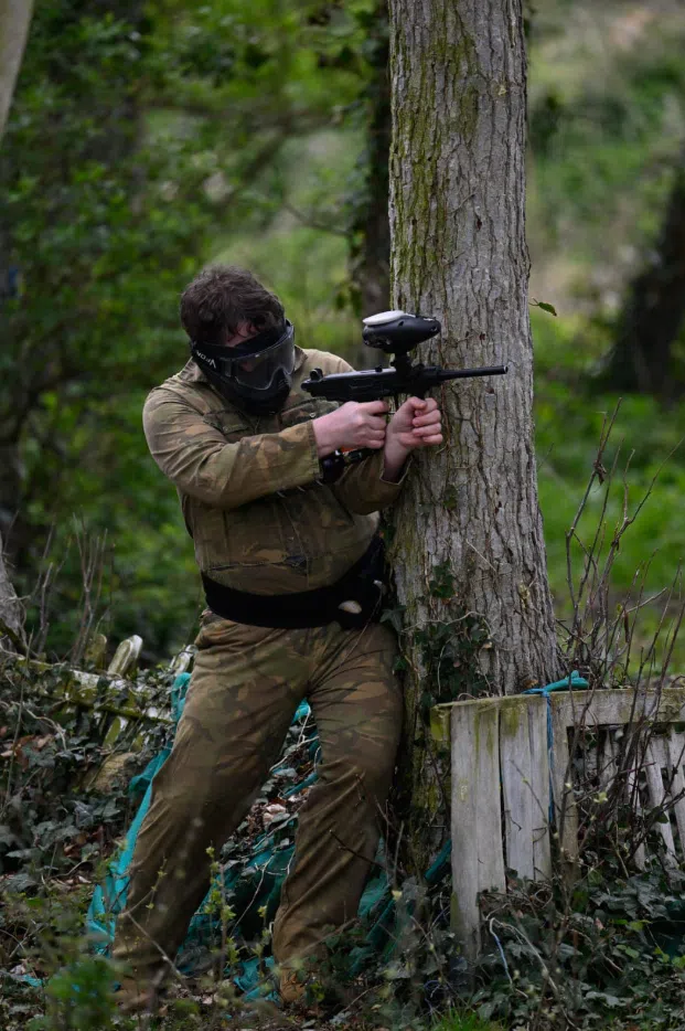 Fully-Loaded Adults Paintball Session in Littlehampton, photo 2